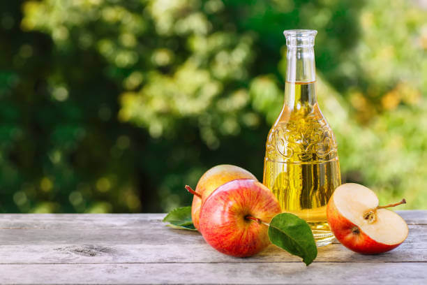 How to Use Apple Cider Vinegar While Breastfeeding